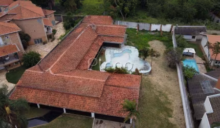 Casa à venda em Campinas, Parque Taquaral, com 5 quartos