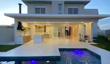 Casa à venda com 384.0 m², 4 dormitórios, 2 vagas, Vila Suíça, Indaiatuba.
