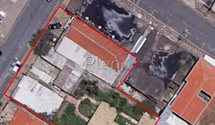 Terreno à venda em Valinhos, Vila Olivo, com 1100 m²