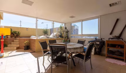 Triplex com 3 suítes no Cambuí, em Campinas