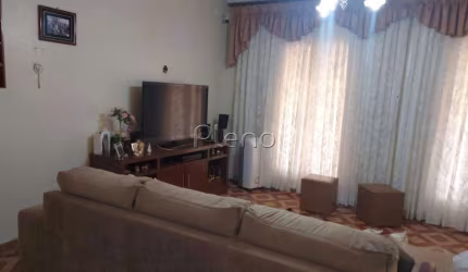 Casa à venda em Campinas, Jardim Chapadão, com 3 quartos, com 178.9 m²