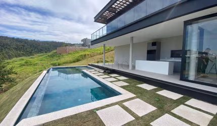Casa à venda no Fazenda Serra Azul, 4 quartos - Itupeva.