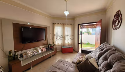 Venda | Casa com 288,00 m², 3 dormitório(s), 8 vaga(s). Jardim do Sol, Campinas
