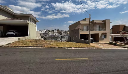 Terreno à venda no Condomínio Portal do Jequitibá, Valinhos