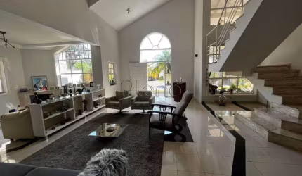 Casa á venda com 3 quartos no Condomínio Reserva Colonial, Valinhos