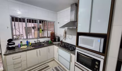 Casa à venda com 3 quartos no Jardim Conceição, Campinas