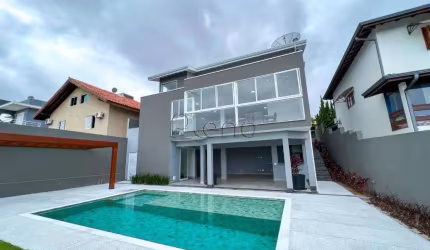 Casa à venda com 4 suítes no  Pinheirinho, Vinhedo