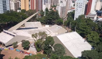 Apartamento para venda e locação com 4 quartos no Centro, Campinas.