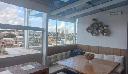 Cobertura à venda com 2 quartos no Jardim Nova Europa, Campinas.