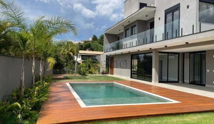 Casa à venda com 3 suítes no Condomínio Vinhas da Vista Alegre – Sede, Vinhedo.