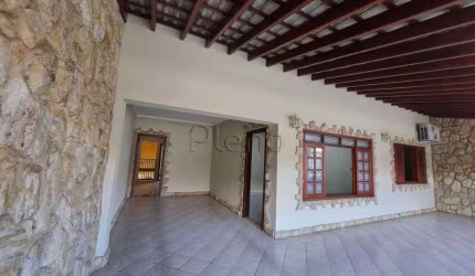 Casa à venda com 3 quartos no Santa Claudina, Vinhedo.