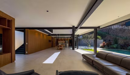 Casa à venda com 3 suítes no Chácara Flora, Valinhos.