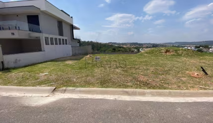 Terreno à venda com 330 m² no Condomínio Colline Di Parma, Valinhos.
