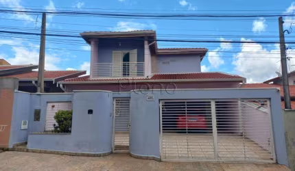Casa à venda com 3 quartos no Parque Jambeiro, Campinas.