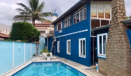 Casa à venda em Campinas, Loteamento Caminhos de São Conrado (Sousas), com 3 quartos, com 250 m²