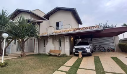 Casa à venda com 3 suítes no Parque Taquaral, Campinas.