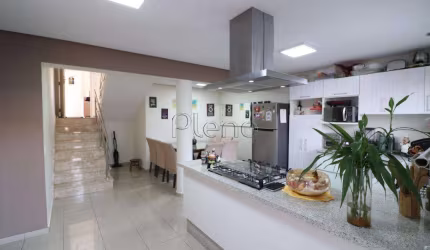 Casa à venda com 3 quartos no Jardim Novo Horizonte, Valinhos.