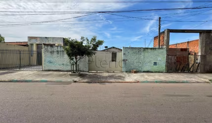 Casa à venda com 3 quartos no Jardim do Lago Continuação,  Campinas.