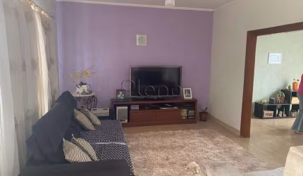 Casa à venda com 3 quartos no Jardim do Trevo, Campinas.