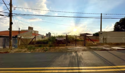 Terreno à venda com 580.15 m² na Vila João Jorge, Campinas.
