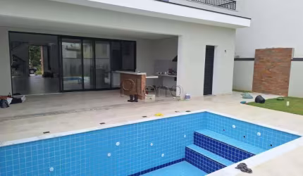 Sobrado à venda com 4 suítes no Swiss Park, em Campinas