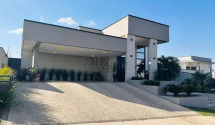 Casa à venda com 4 suítes no Condominio Quintas da Terracota, em Indaiatuba.