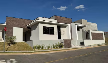 Casa à venda com 3 suítes no Condomínio Colline Di Parma em Valinhos