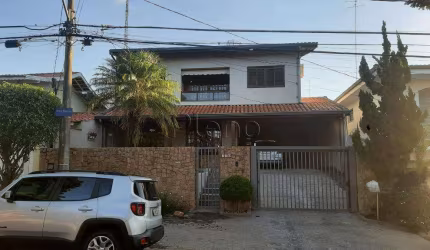 Sobrado à venda com 3 suítes no Nova Campinaa, em Campinas
