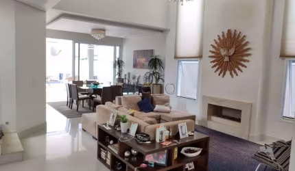 Casa à venda com 4 suítes no Residencial Athenas, Paulínia.