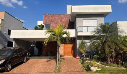 Casa á venda com 4 suítes no Residencial Athenas, em Paulínia.
