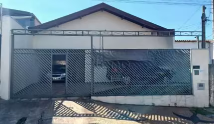 Casa à venda com 3 quartos no Jardim Campos Elíseos, Campinas.