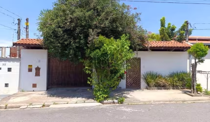 Casa à venda e para alugar em Valinhos, Santa Marina, com 3 quartos, com 250 m²