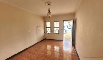 Casa à venda com 2 quartos no Jardim Maria Rosa, Valinhos.