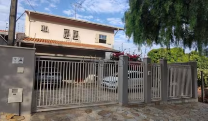 Casa à venda com 4 quartos no Cidade Universitária, Campinas.
