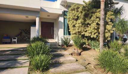 Casa à venda com 3 quartos no Altos da Bela Vista, Indaiatuba.