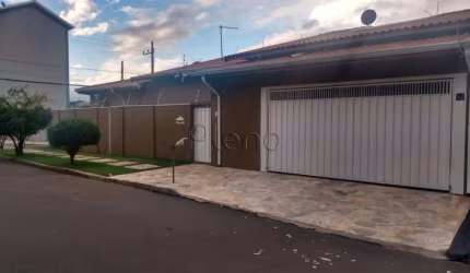 Casa à venda em Indaiatuba, Parque São Lourenço, com 3 quartos, com 149 m²