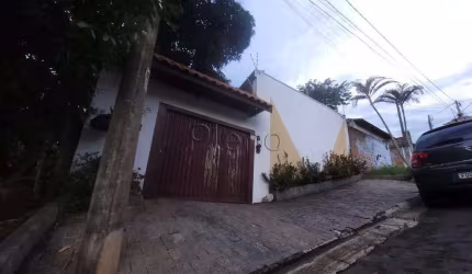 Casa à venda em Valinhos, Jurema, com 3 quartos, com 234.27 m²