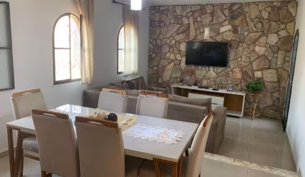 Casa à venda em Campinas, Parque Santa Bárbara, com 3 quartos, com 235 m²