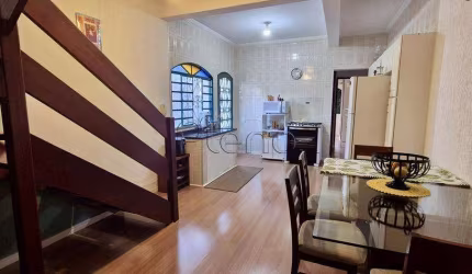 Sobrado à venda em Campinas, Jardim Conceição (Sousas), com 4 quartos, com 120 m²