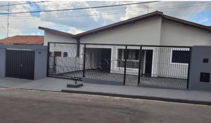 Casa à venda em Campinas, Vila Industrial, com 4 quartos, com 215 m²