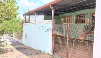 Casa à venda em Campinas, Cidade Jardim, com 3 quartos, com 130.8 m²