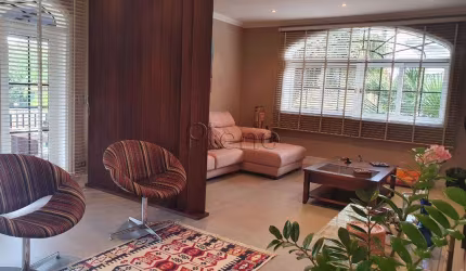 Sobrado à venda em Valinhos, Jardim Paiquerê, com 5 quartos, com 541.87 m²