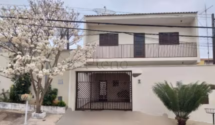 Casa à venda em Campinas, Parque Residencial Vila União, com 3 quartos, com 230 m²
