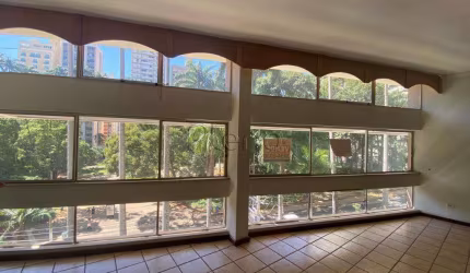 Apartamento à venda com 3 quartos no Centro, Campinas.