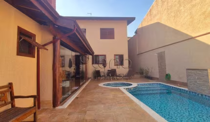 Casa à venda em Campinas, Parque Jatibaia (Sousas), com 3 quartos, com 198 m²