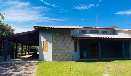 Casa à venda com 3 quartos no Loteamento Chácaras Vale das Garças, Campinas.