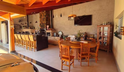 Casa à venda em Campinas, Loteamento Parque das Hortências (Sousas), com 3 quartos, com 227.59 m²