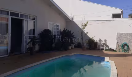 Casa à venda em Indaiatuba, Jardim Regina, com 3 quartos, com 259.81 m²