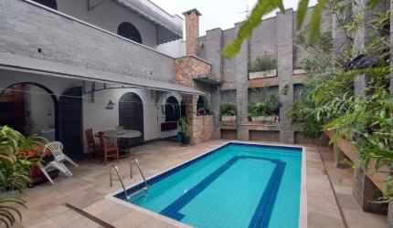 Casa à venda em Campinas, Vila Nogueira, com 3 quartos, com 235 m²