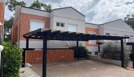 Sobrado à venda em Campinas, Bairro das Palmeiras, com 4 suítes, com 200 m²
